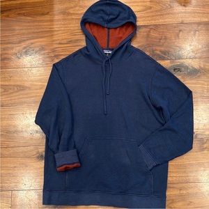Patagonia XL men’s blue pullover hoodie. Red interior. In great condition.